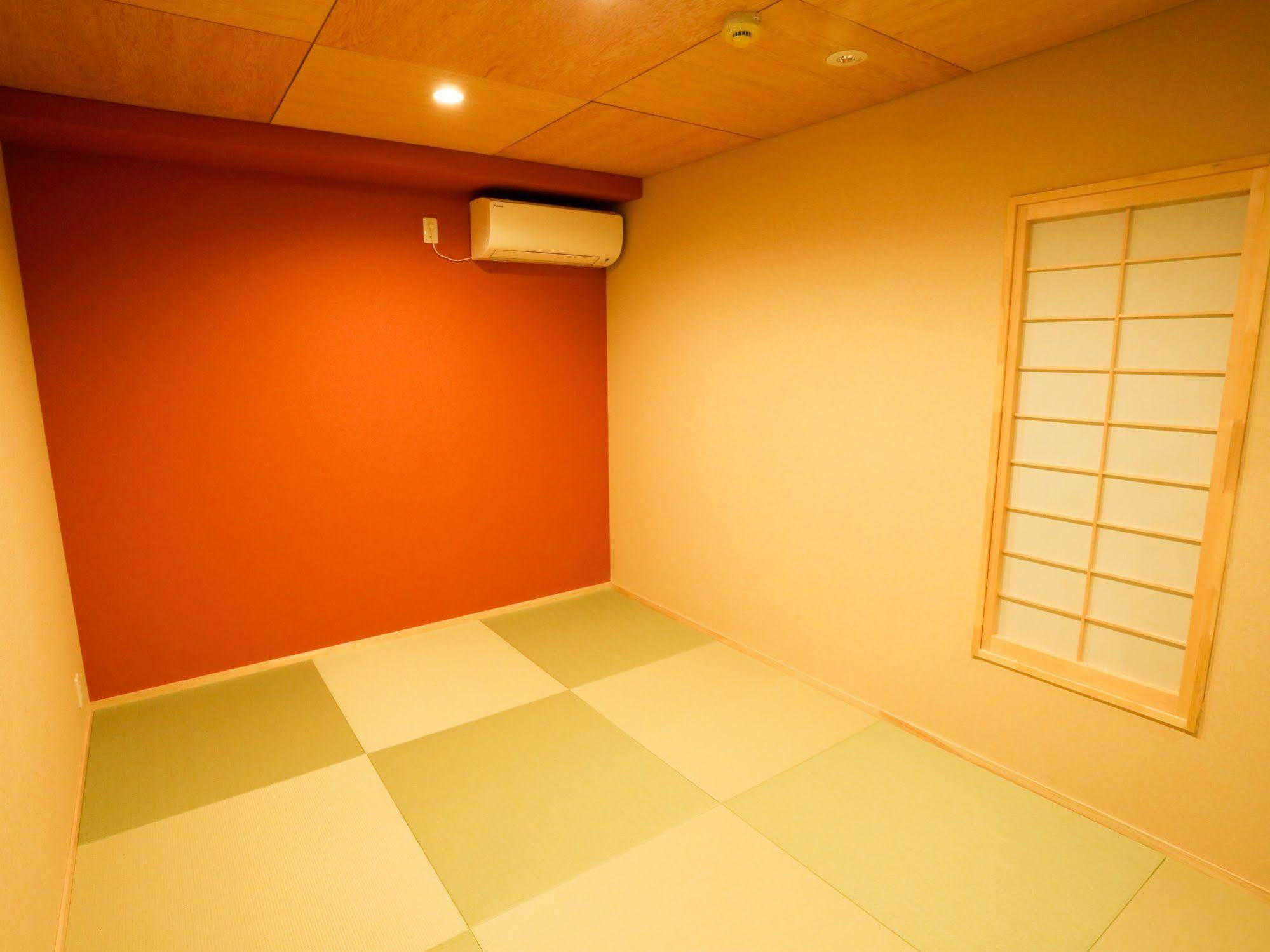 Fuku Hostel Namba Ōsaka Eksteriør bilde