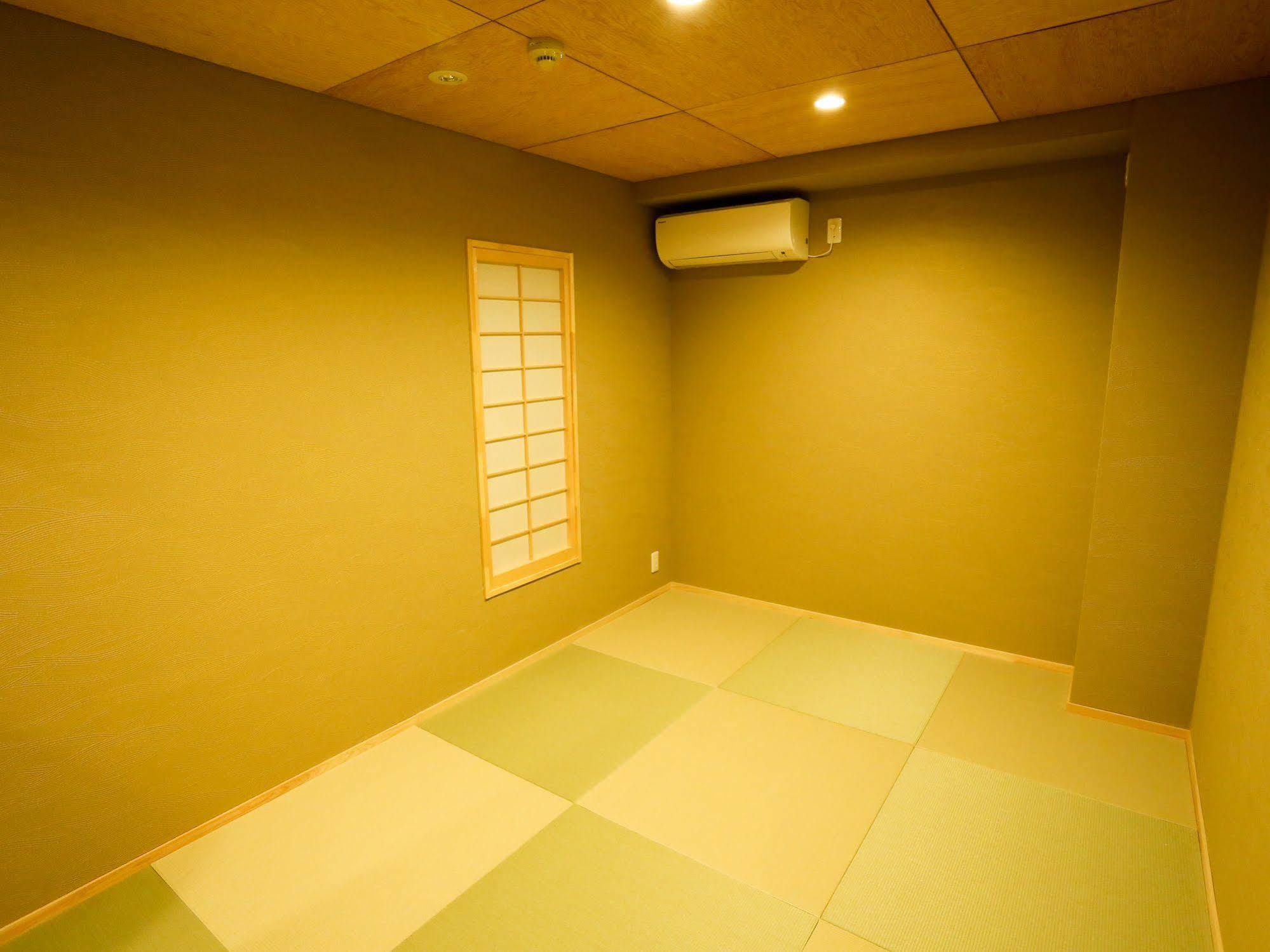 Fuku Hostel Namba Ōsaka Eksteriør bilde