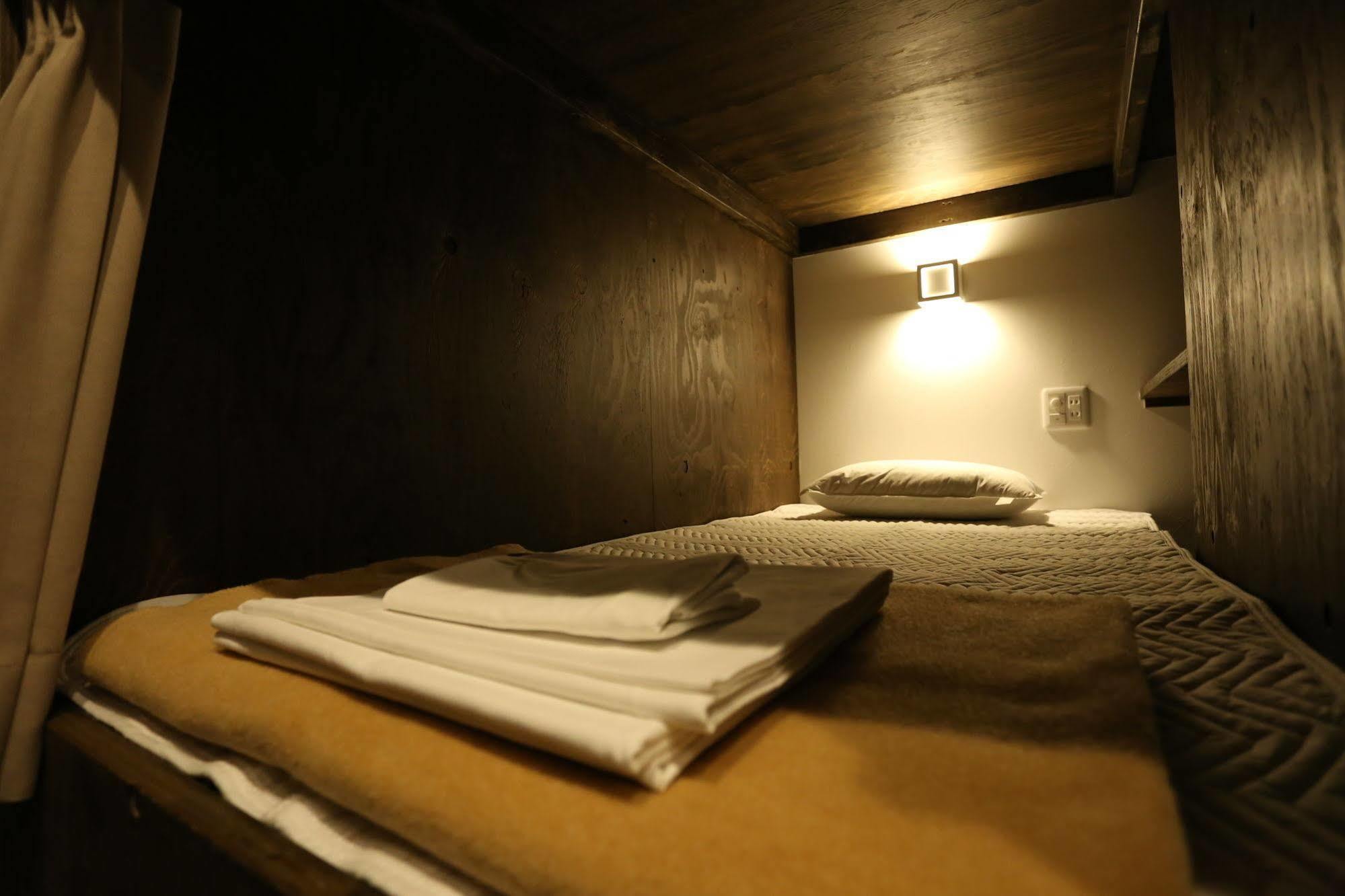 Fuku Hostel Namba Ōsaka Eksteriør bilde